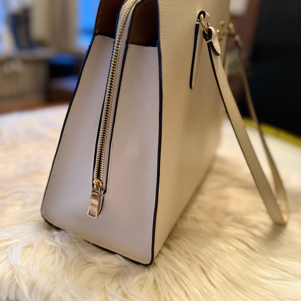 Coach Laptop Bag - Off White - Picture 4 of 11